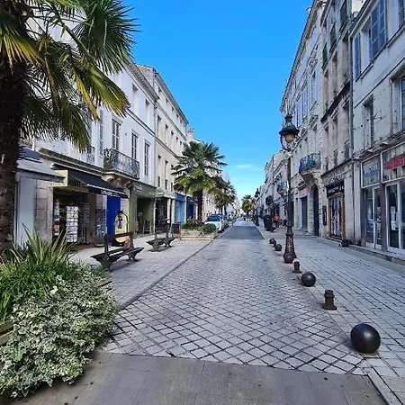 Termes. Beau Confort Appartement Rochefort (Charente-Maritime)