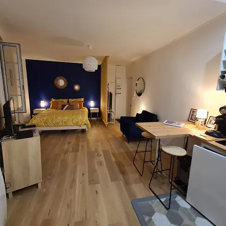 Termes. Beau Confort Appartement Rochefort (Charente-Maritime)